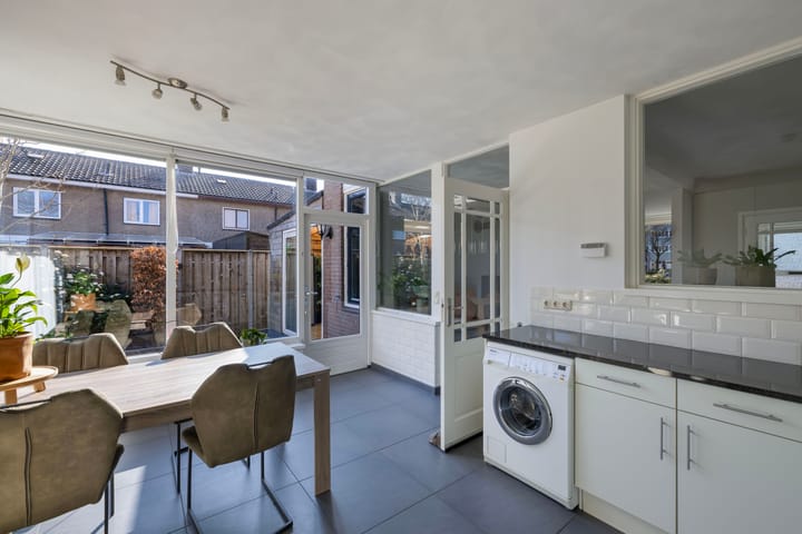 Foto 12 van Drostlaan 127