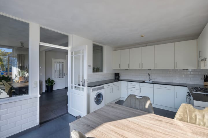 Foto 13 van Drostlaan 127