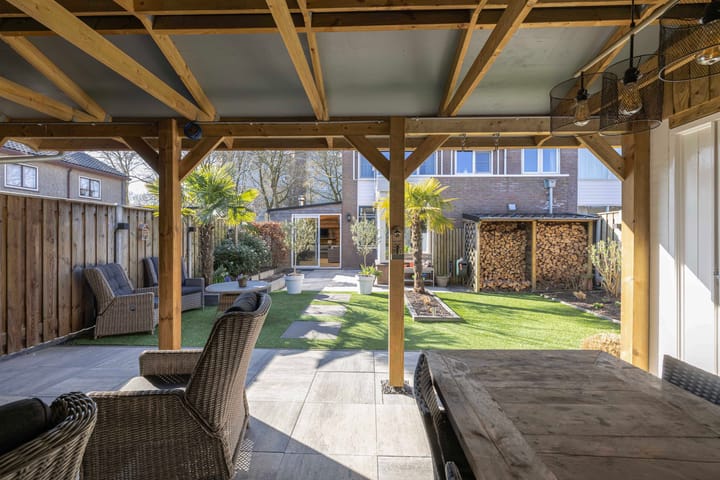 Foto 34 van Drostlaan 127