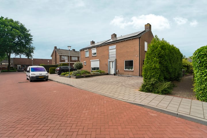 Photo 44 of Hövelstraat 2