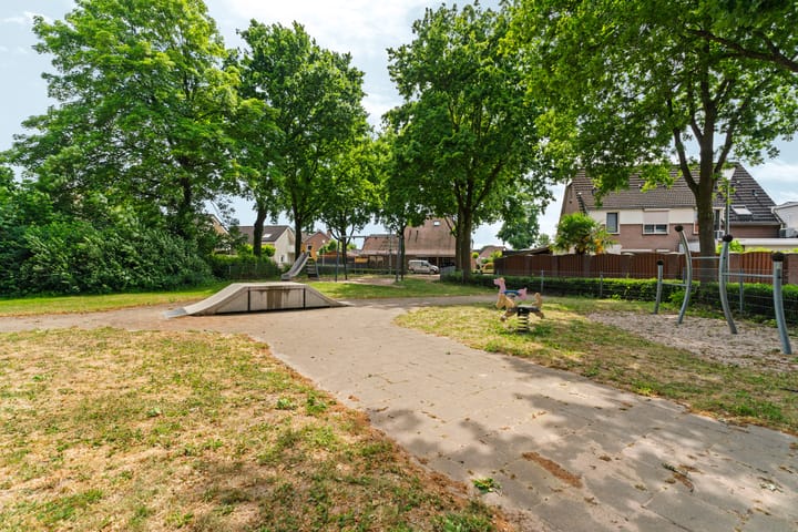 Photo 48 of Hövelstraat 2