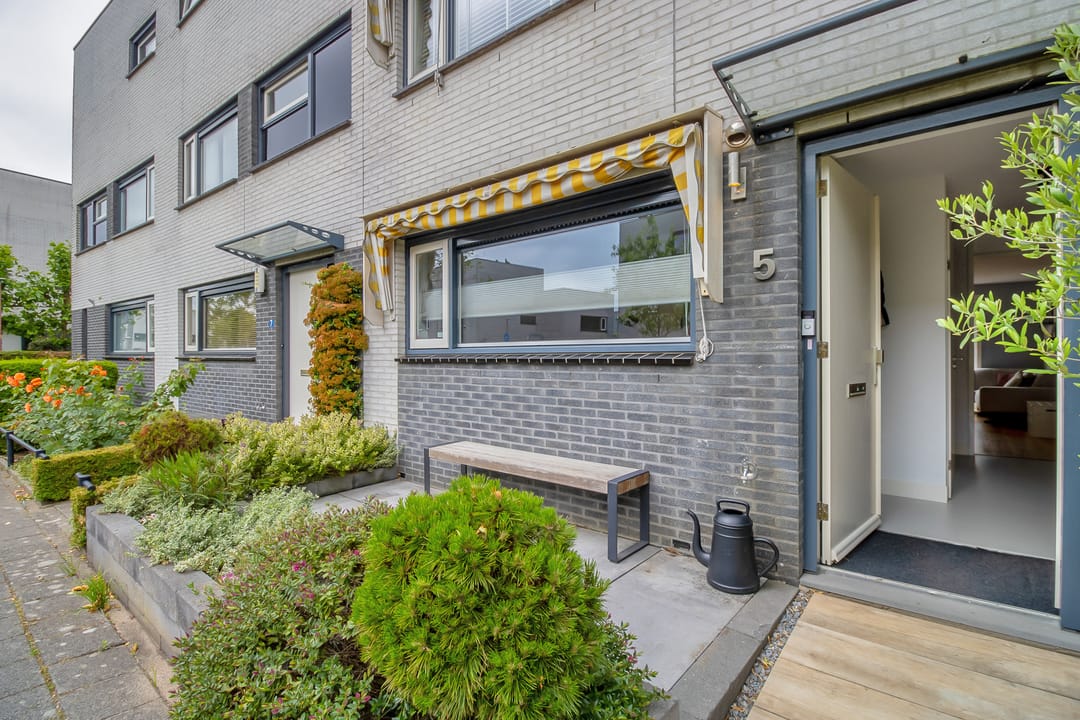 Foto 2 van Amaranthout 5