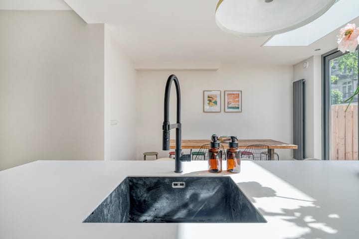 Foto 8 van Pieter van der Doesstraat 25-H