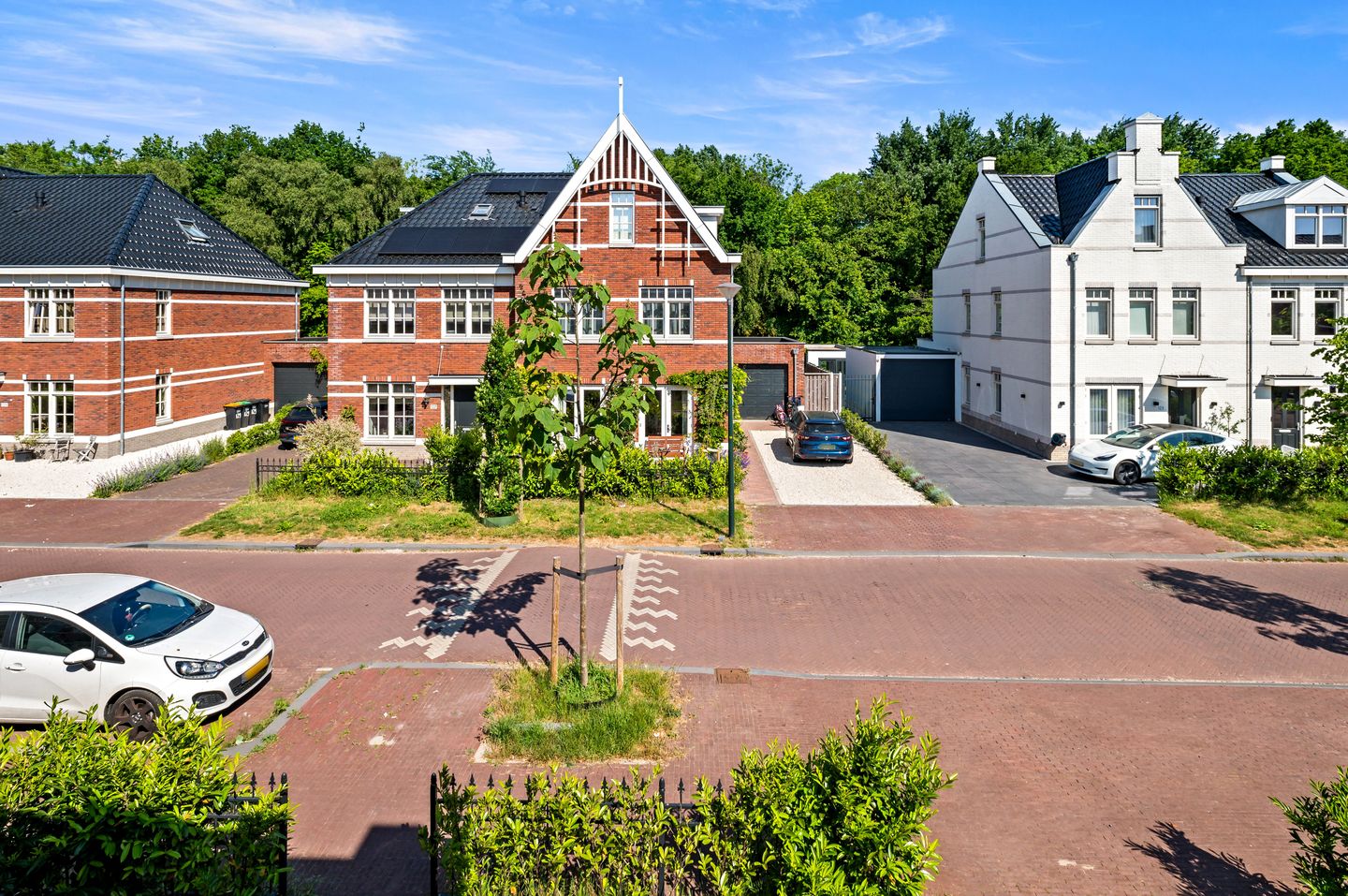 Foto 29 van Markgraaflaan 142