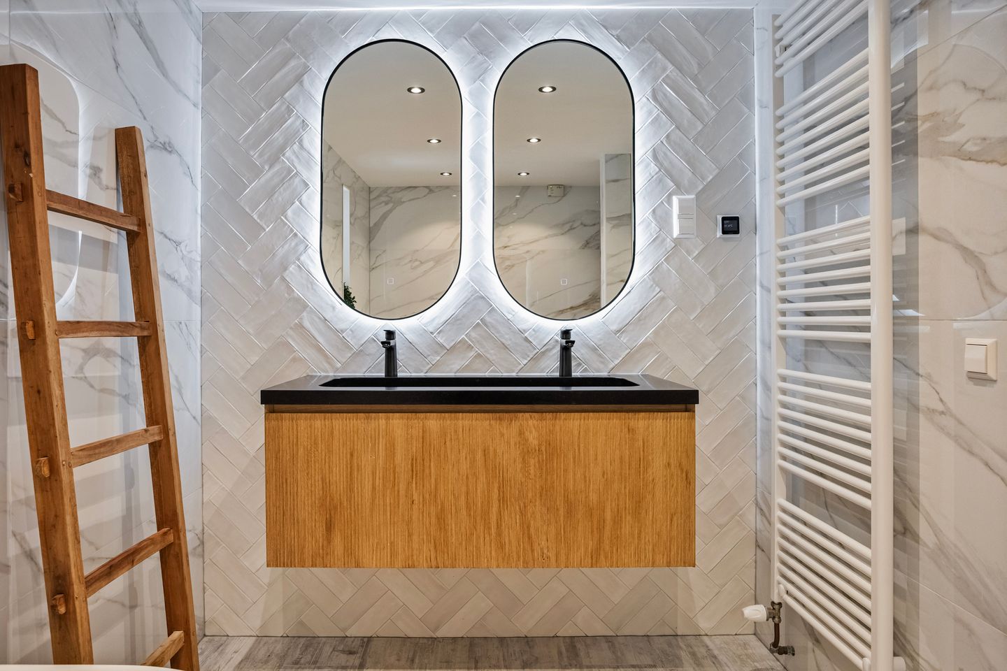 Foto 25 van Noordeloosstraat 73