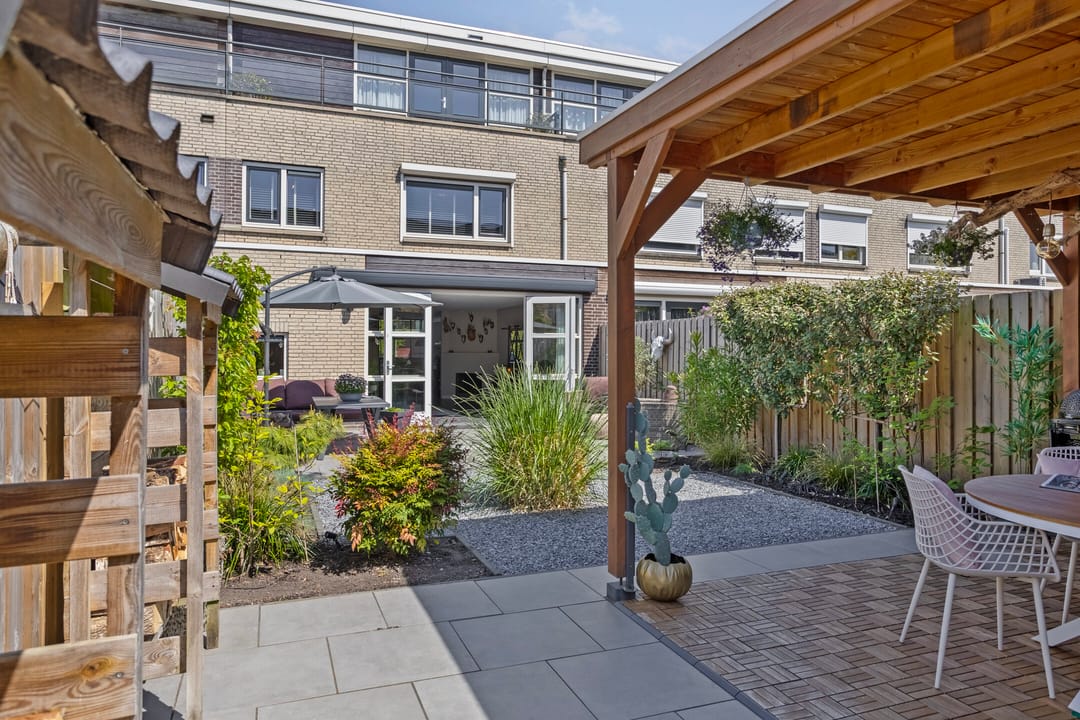 Foto 46 van Noordeloosstraat 73