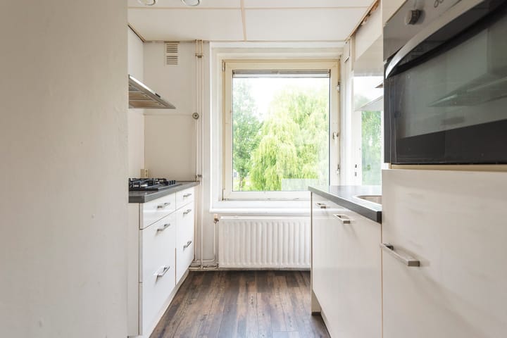 Photo 16 of Willem Molengraaffstraat 20-H