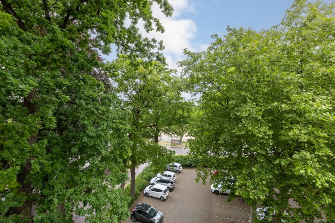 Photo 31 of Benedenbaantje 58