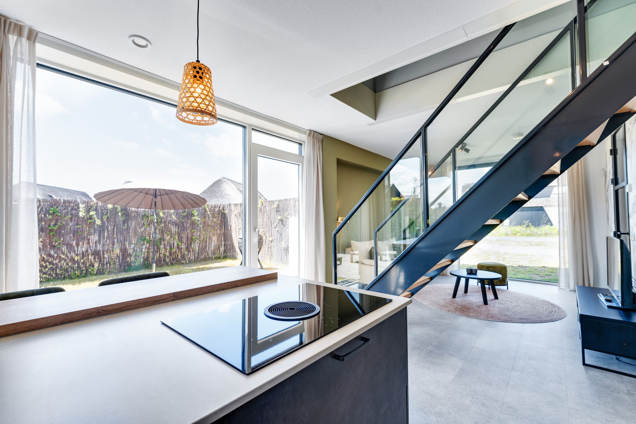 Foto 15 van Lampsinsdijk 8-111