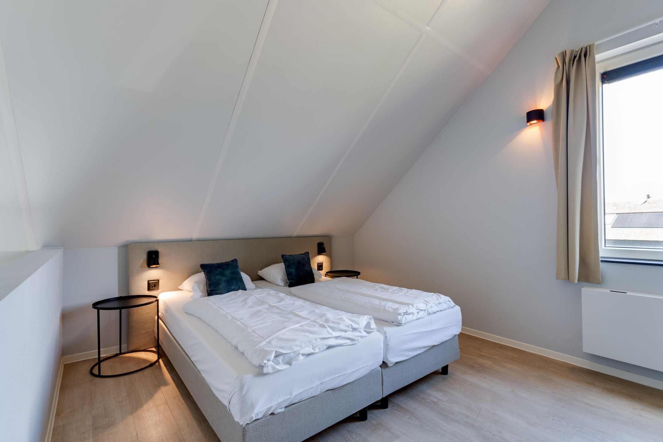 Foto 18 van Lampsinsdijk 8-111