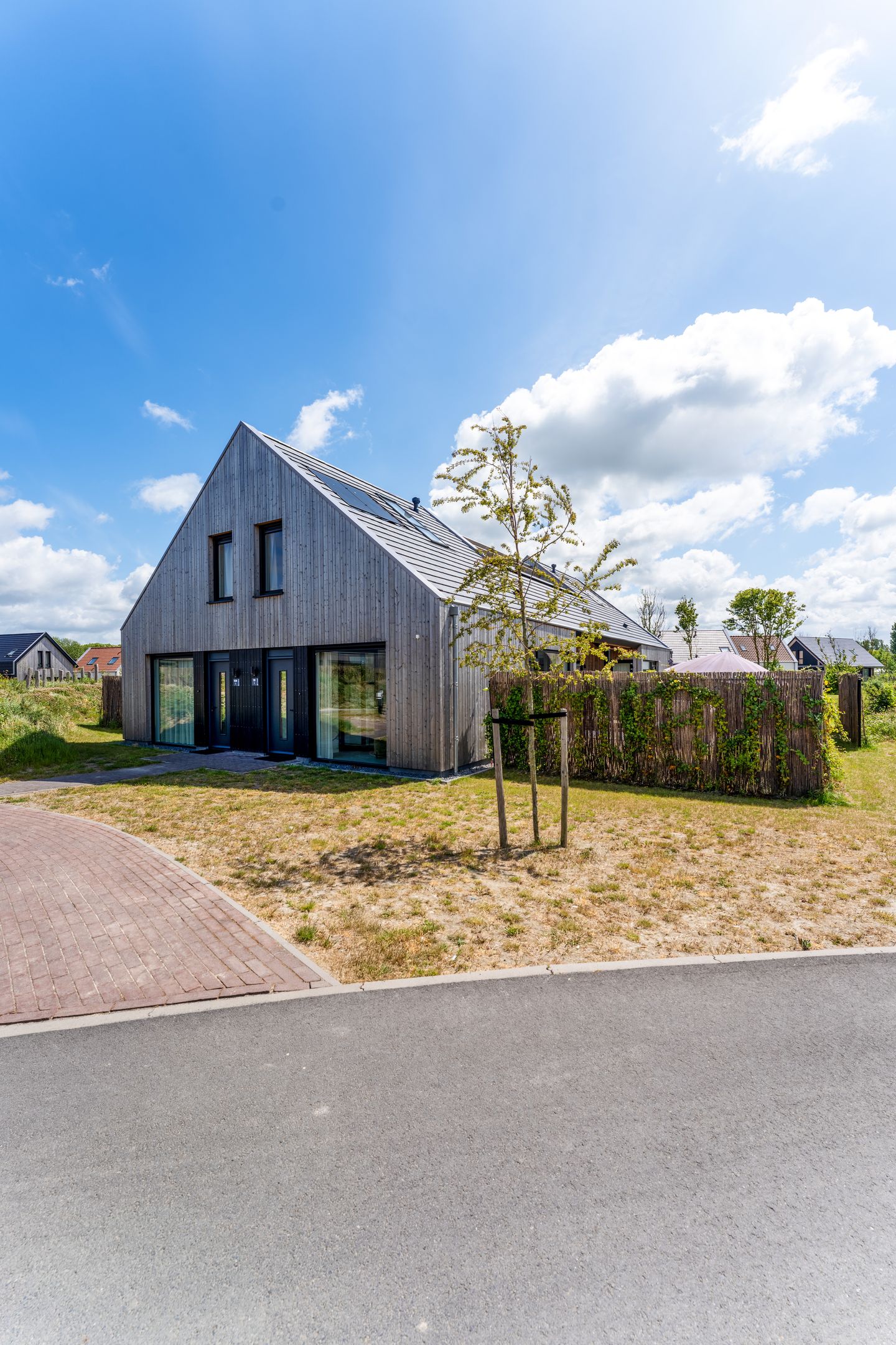 Foto 25 van Lampsinsdijk 8-111