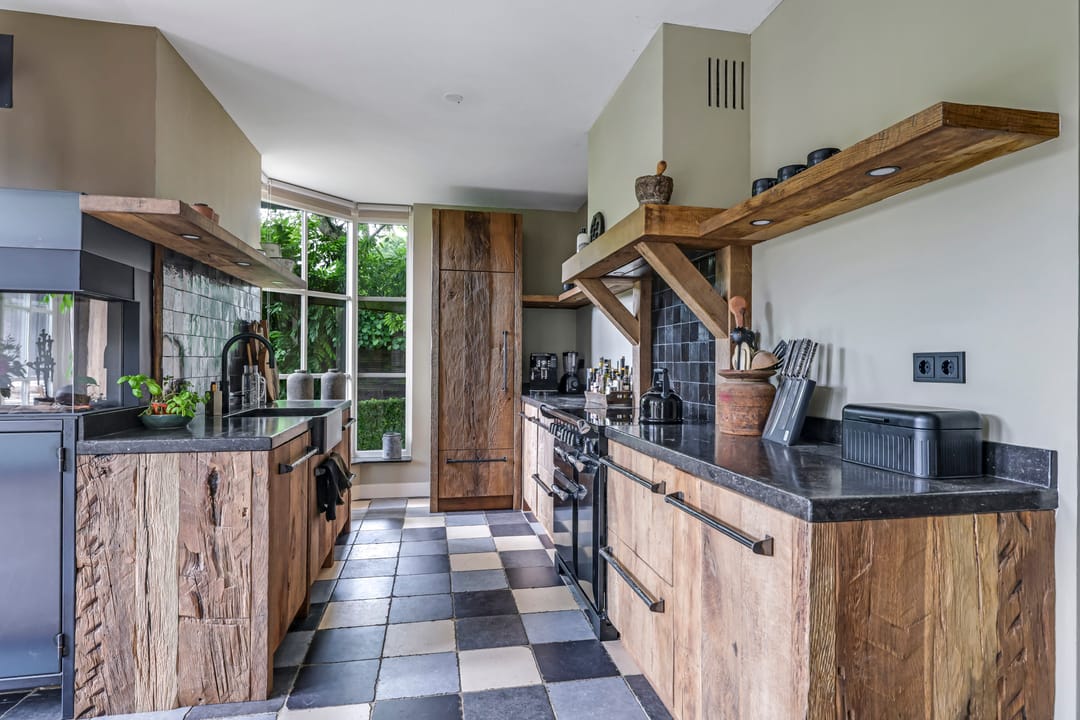 Photo 2 of Wageningsestraat 2-A