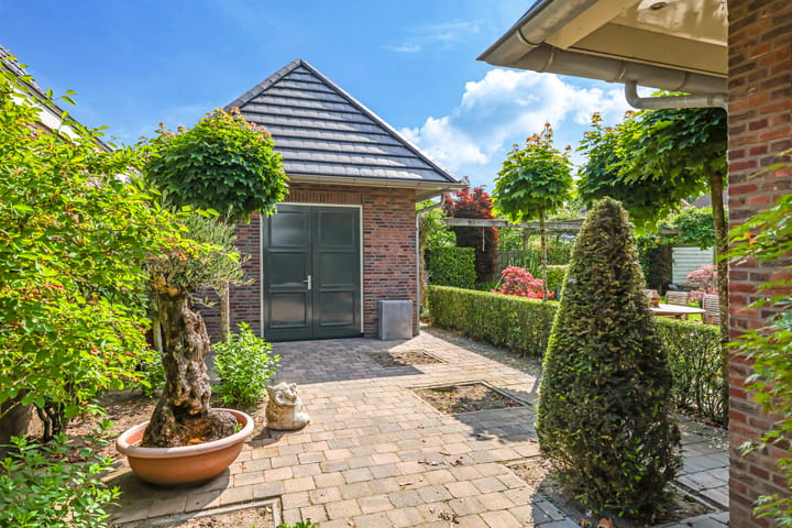 Photo 7 of Wageningsestraat 2-A