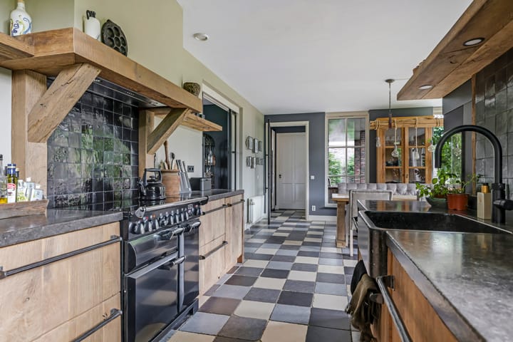 Photo 25 of Wageningsestraat 2-A