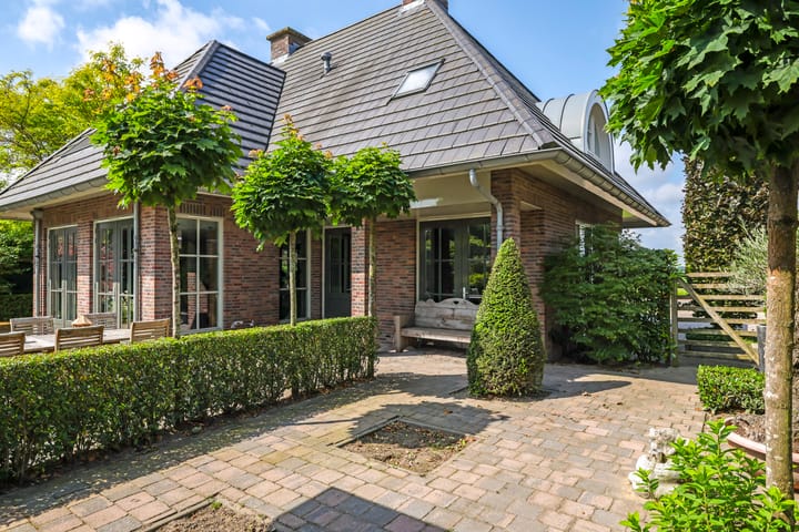 Photo 79 of Wageningsestraat 2-A