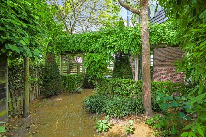 Photo 86 of Wageningsestraat 2-A