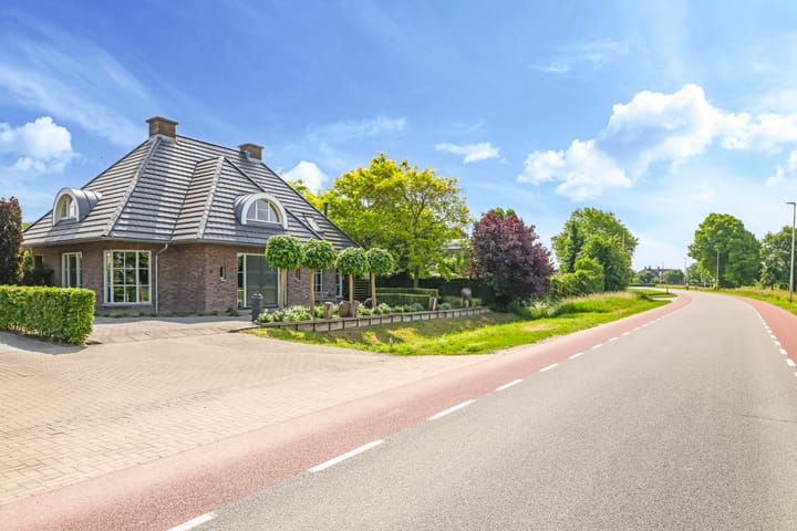 Photo 101 of Wageningsestraat 2-A