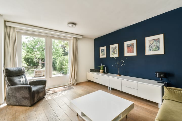 Foto 14 van Spyridon Louisweg 103