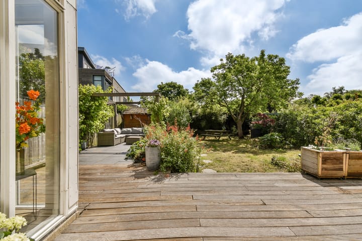 Foto 25 van Spyridon Louisweg 103