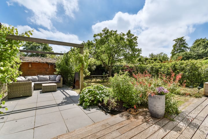 Foto 26 van Spyridon Louisweg 103