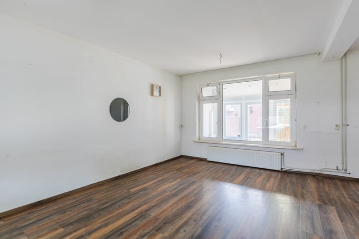 Photo 10 of Anemonenstraat 13