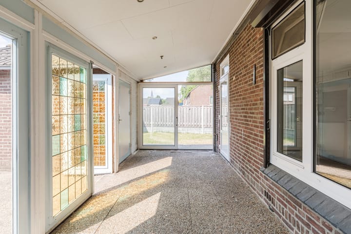 Photo 15 of Anemonenstraat 13