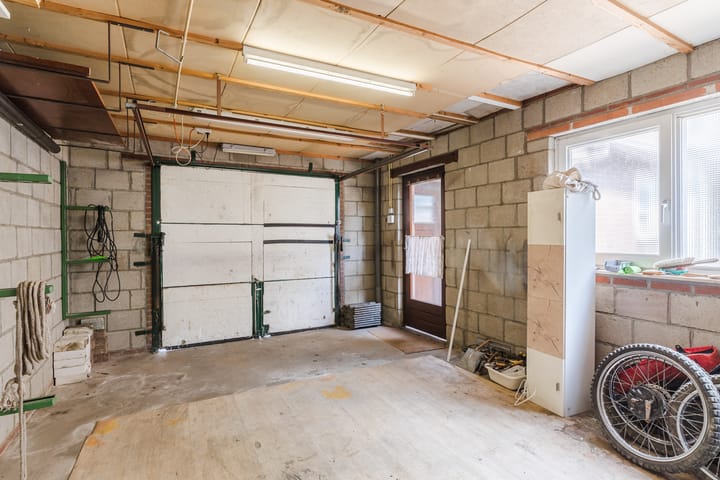 Photo 39 of Anemonenstraat 13