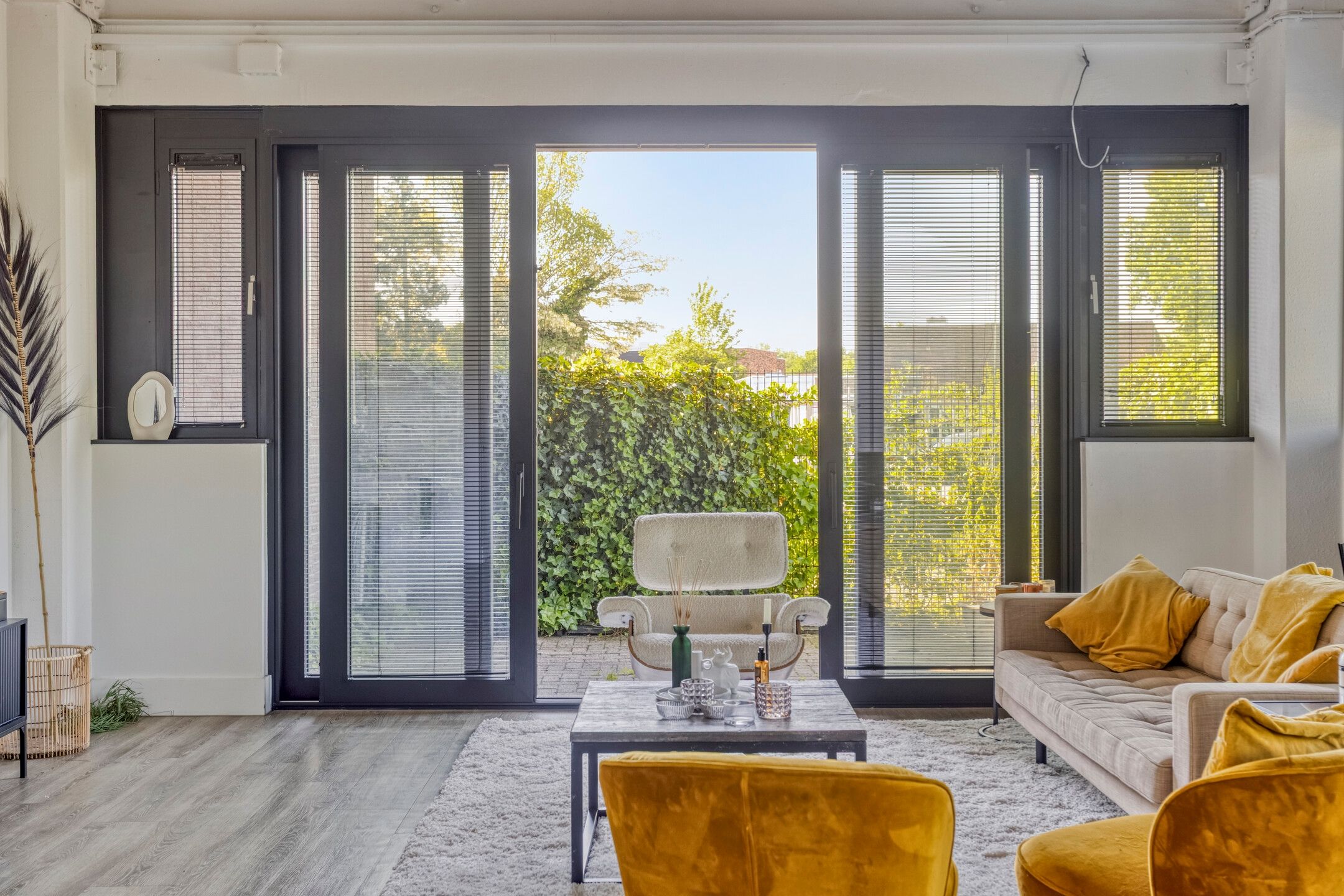 Photo 3 of Eekbrouwersweg 6-A