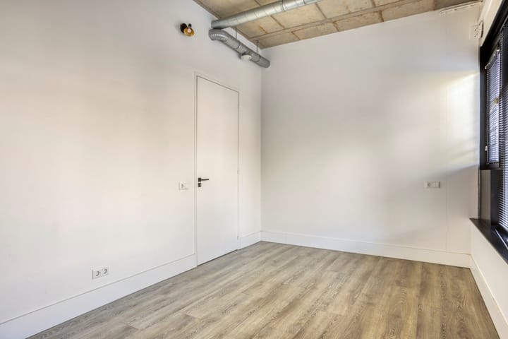 Foto 14 van Eekbrouwersweg 6-A