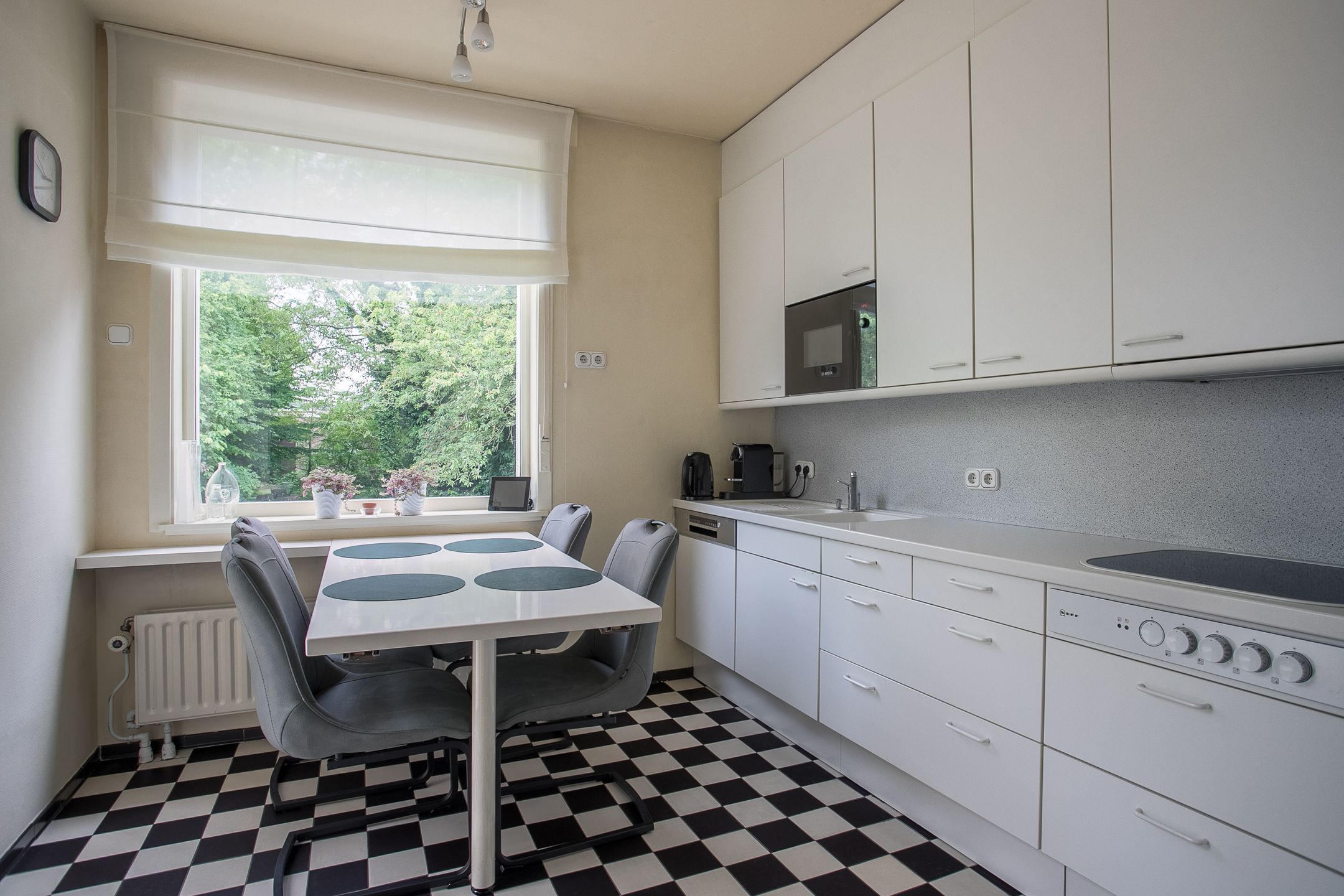 Photo 18 of Muntstraat 14