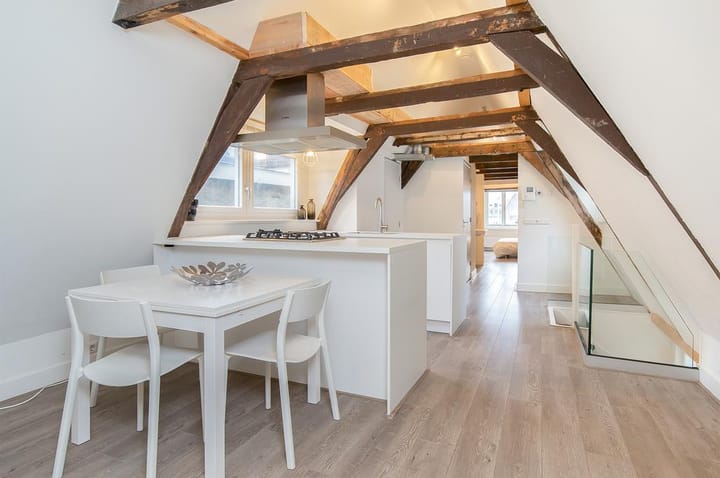 Foto 5 van Warmoesstraat 73-3