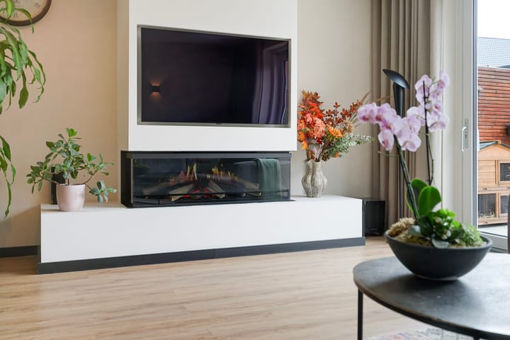 Foto 10 van Pluis 16