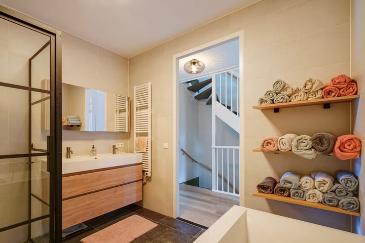 Foto 28 van Pluis 16