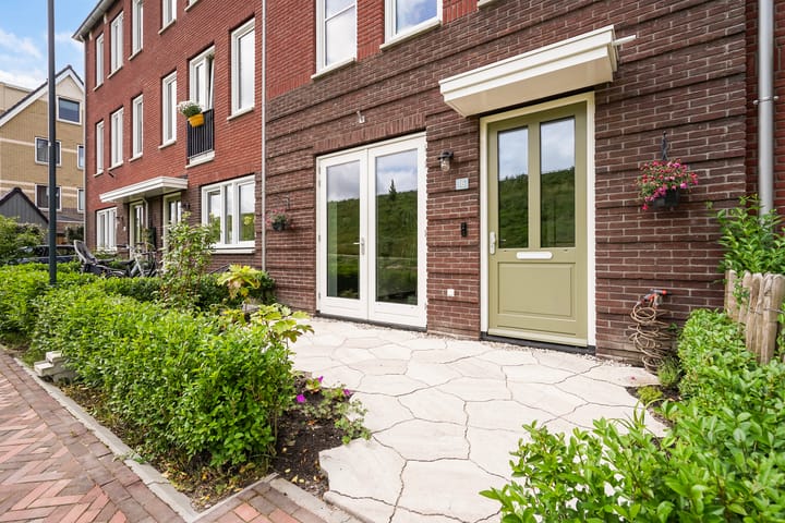 Foto 53 van Pluis 16