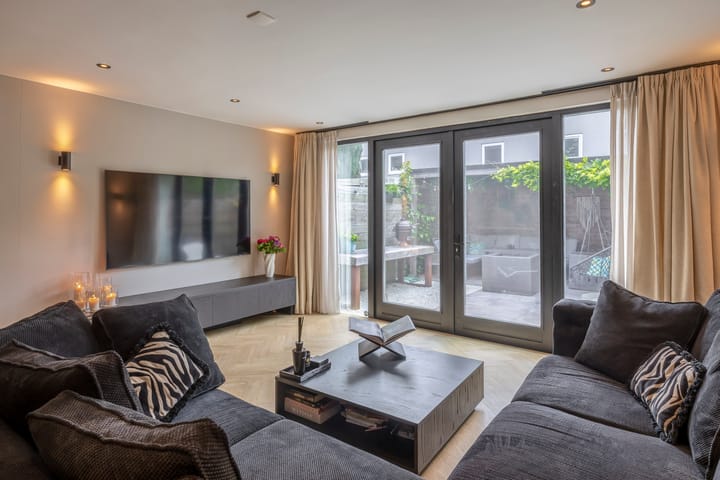 Foto 9 van Plutostraat 12