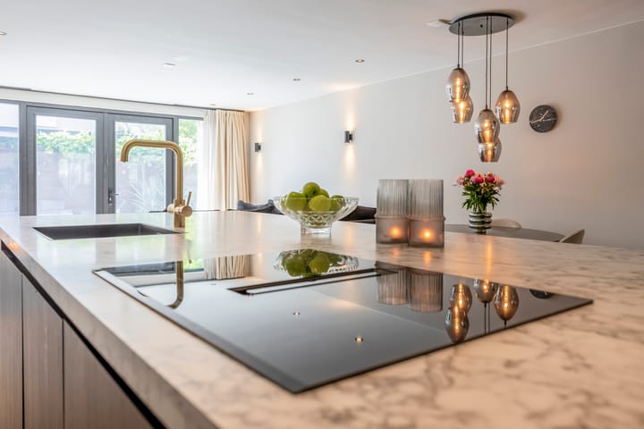 Foto 20 van Plutostraat 12