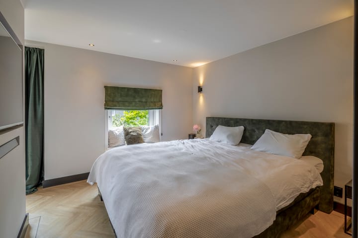 Foto 35 van Plutostraat 12