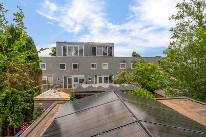 Foto 47 van Plutostraat 12