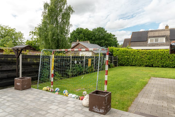 Foto 14 van Buorren 69