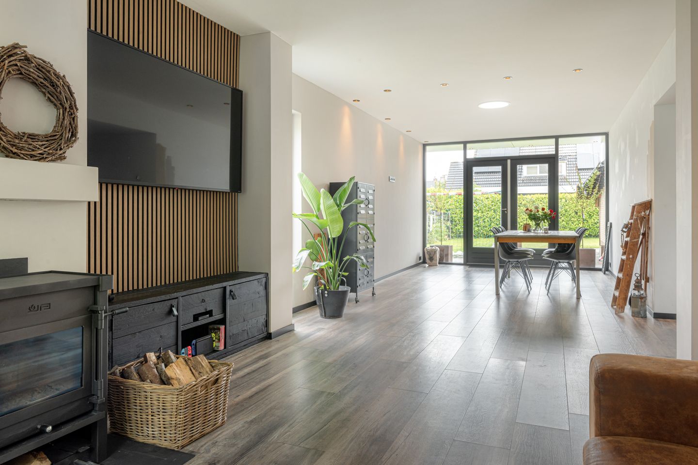 Foto 29 van Buorren 69