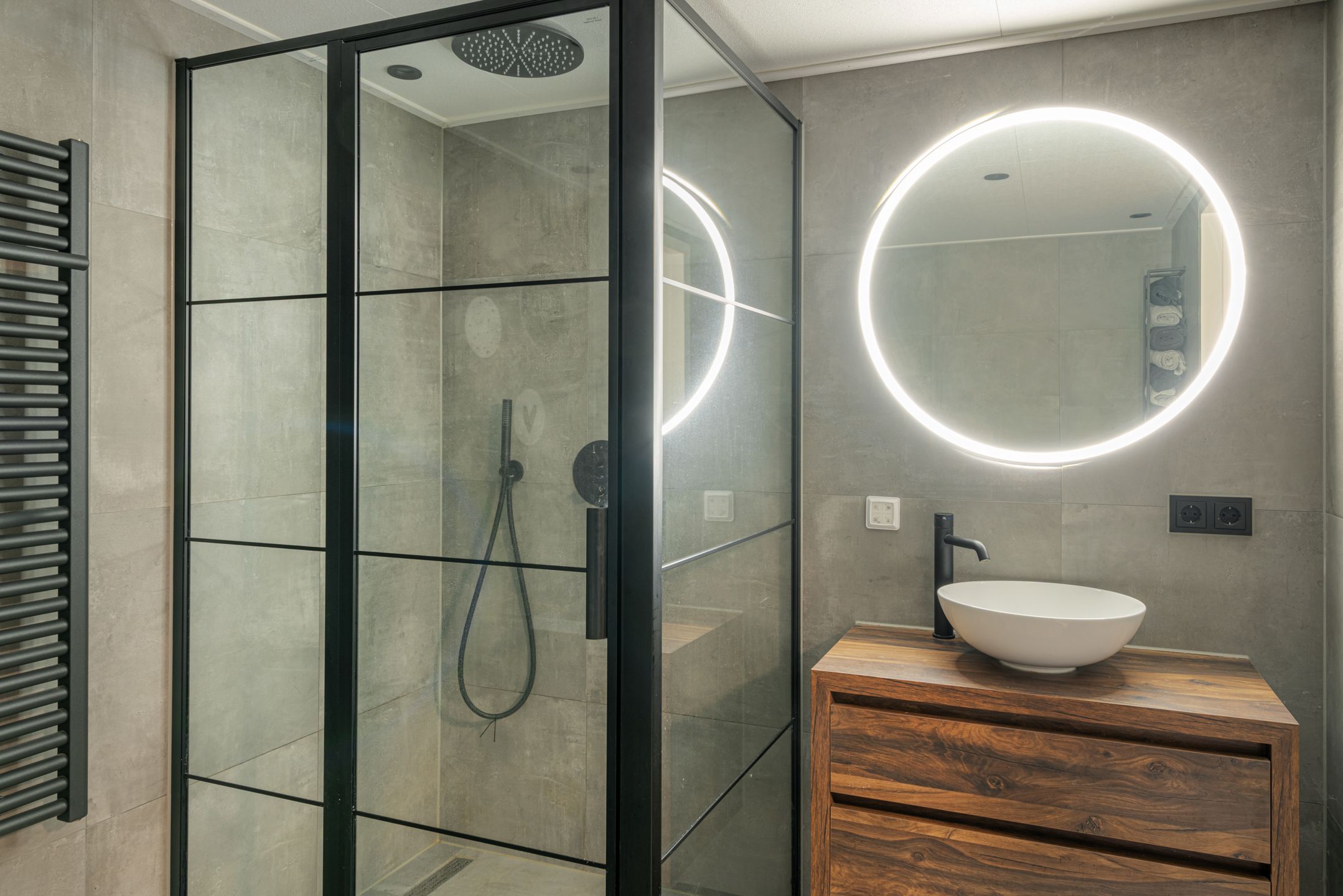 Foto 42 van Buorren 69