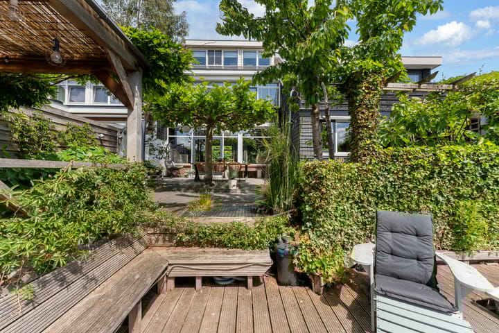 Foto 5 van W.B. van der Veldenstraat 24