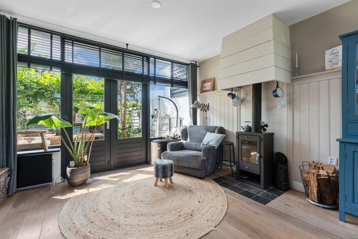 Foto 11 van W.B. van der Veldenstraat 24