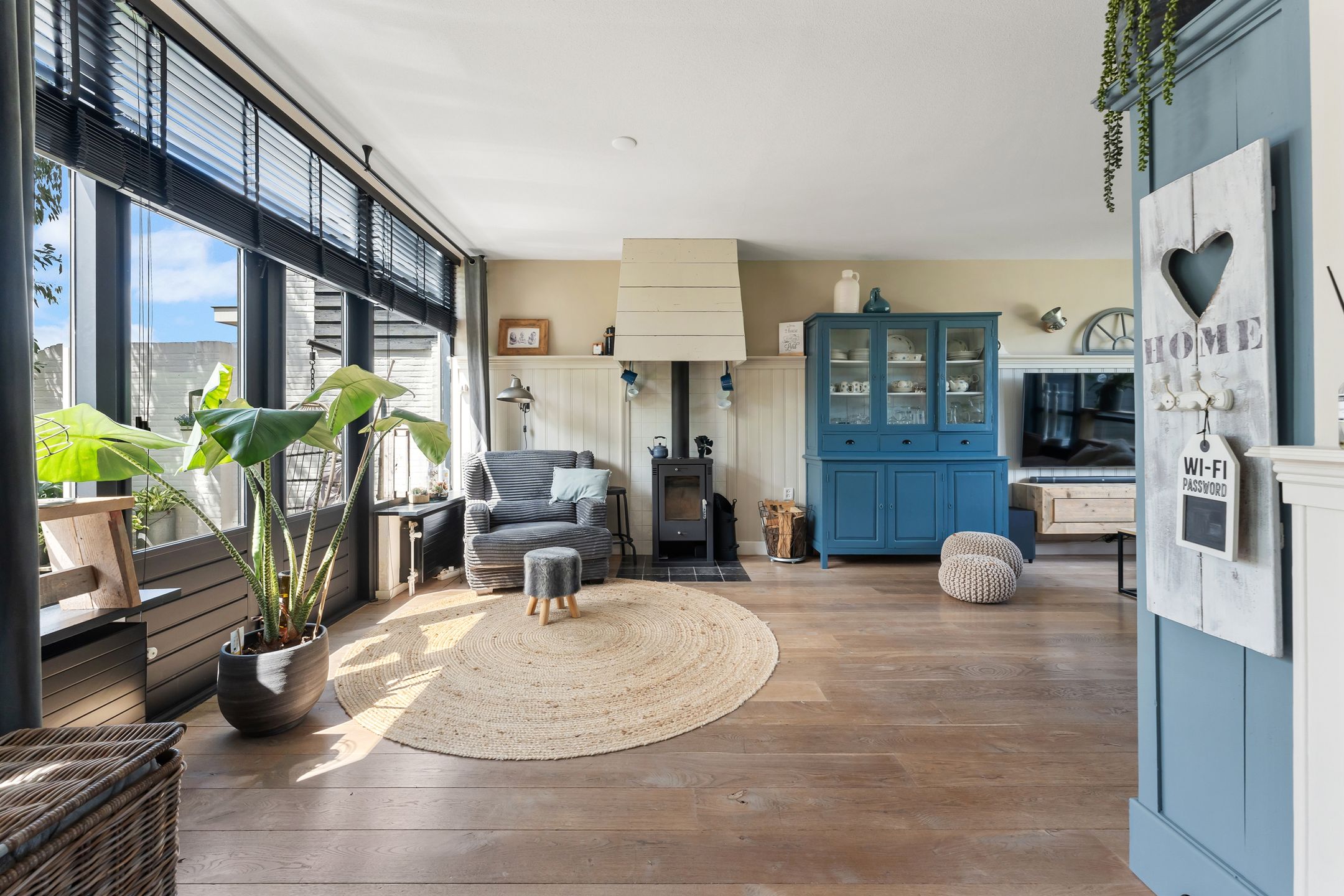 Foto 18 van W.B. van der Veldenstraat 24