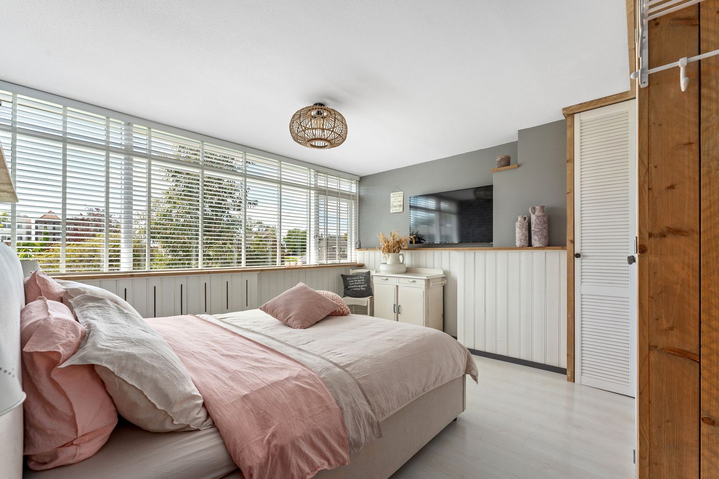 Foto 35 van W.B. van der Veldenstraat 24