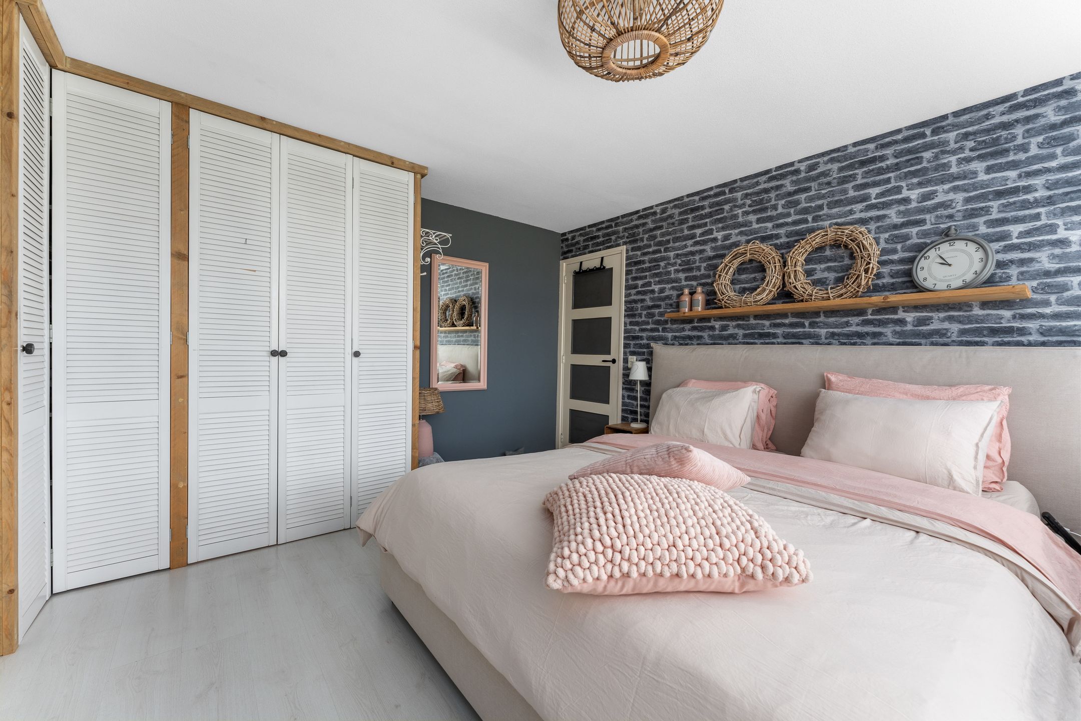 Foto 36 van W.B. van der Veldenstraat 24