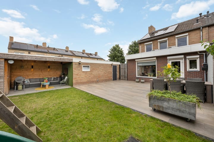 Foto 2 van Schout Roffaertstraat 23