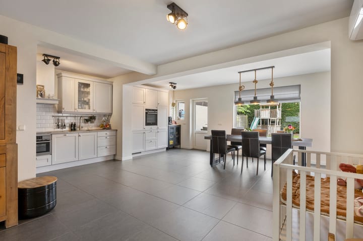 Foto 8 van Schout Roffaertstraat 23