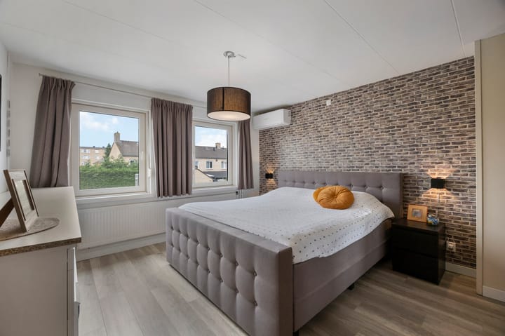 Foto 22 van Schout Roffaertstraat 23