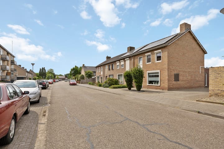 Foto 33 van Schout Roffaertstraat 23